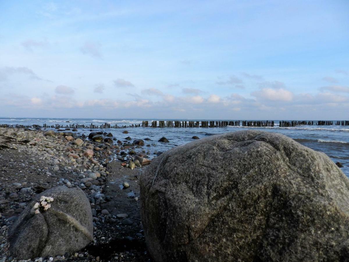 Fewo Am Strand โกลเวอ ภายนอก รูปภาพ