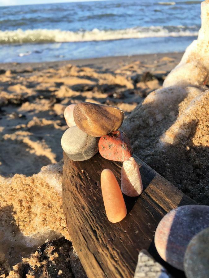Fewo Am Strand โกลเวอ ภายนอก รูปภาพ